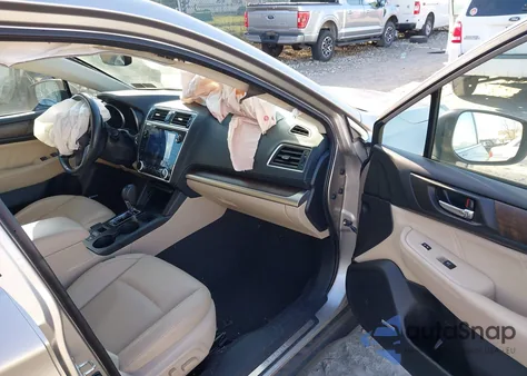 2018 Subaru Outback 2.5I Limited из США, поврежденный, VIN 4S4BSANCXJ3360450